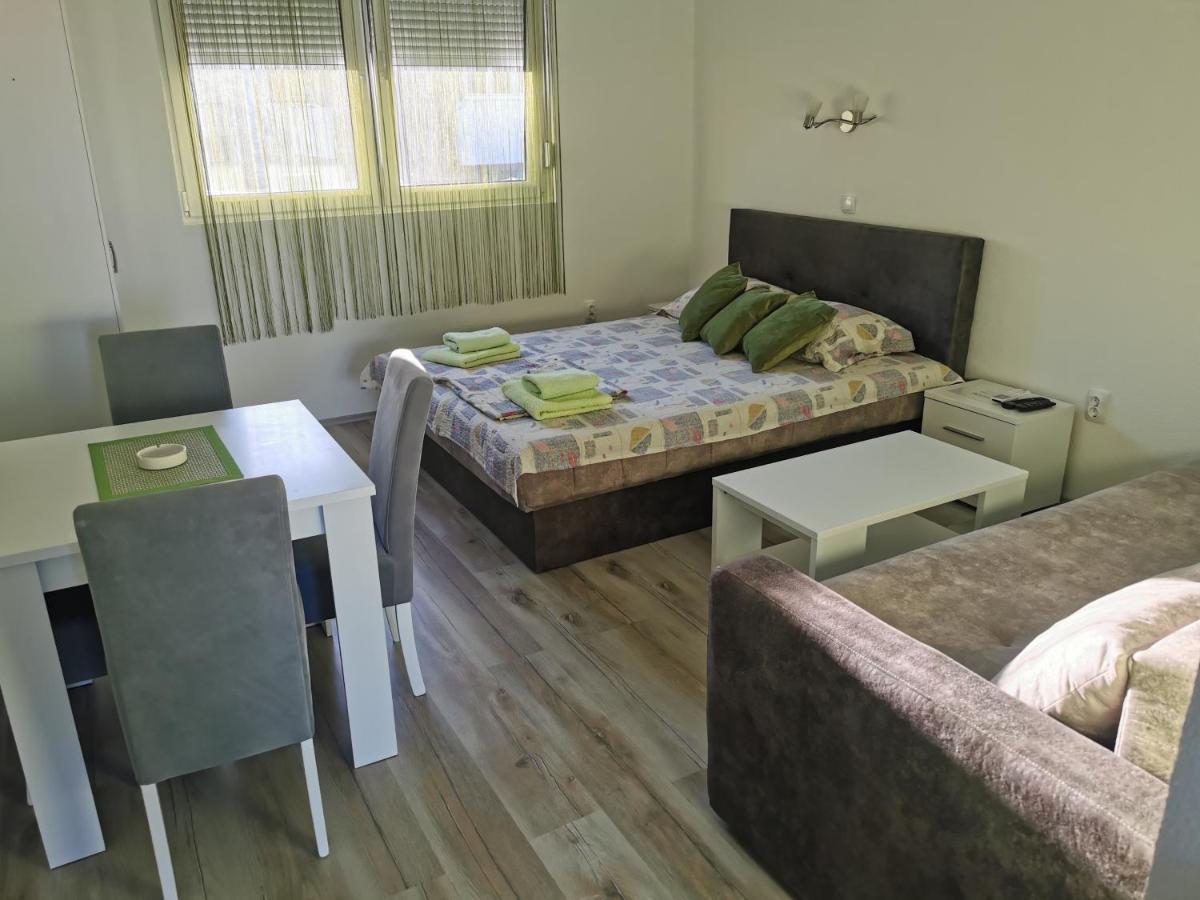 Apartmani Manila, Vauceri, Terme-Popust, Akva Park-Popust, Garazno Mesto Vrnjačka Banja 外观 照片