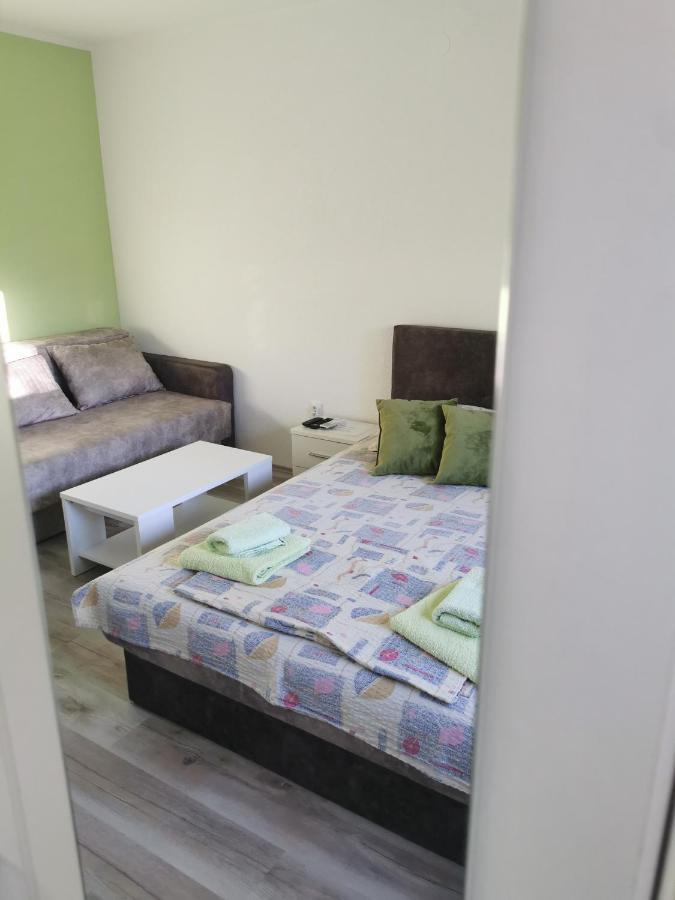 Apartmani Manila, Vauceri, Terme-Popust, Akva Park-Popust, Garazno Mesto Vrnjačka Banja 外观 照片